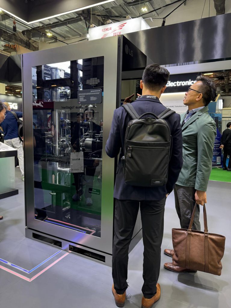 f1b809f1 2dd1 44cf aef6 761cc387f1e5 768x1024 - Exciting Insights from Data Center World Singapore 2025!